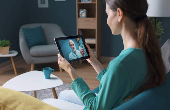 How Digital Communication Helps Patients Stay Connected With Providers
